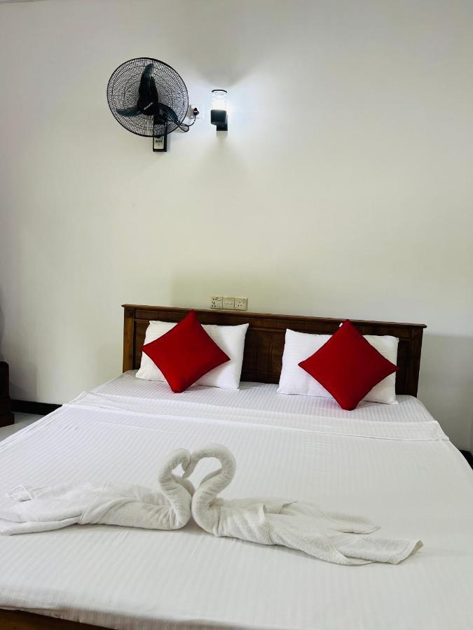 Sigiri Budget Homestay Sigirija Zewnętrze zdjęcie